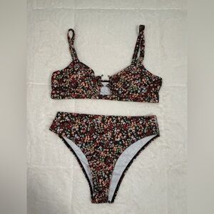 High Waist Bikini set ~ multicolor . I didn’t get to use it for my trip